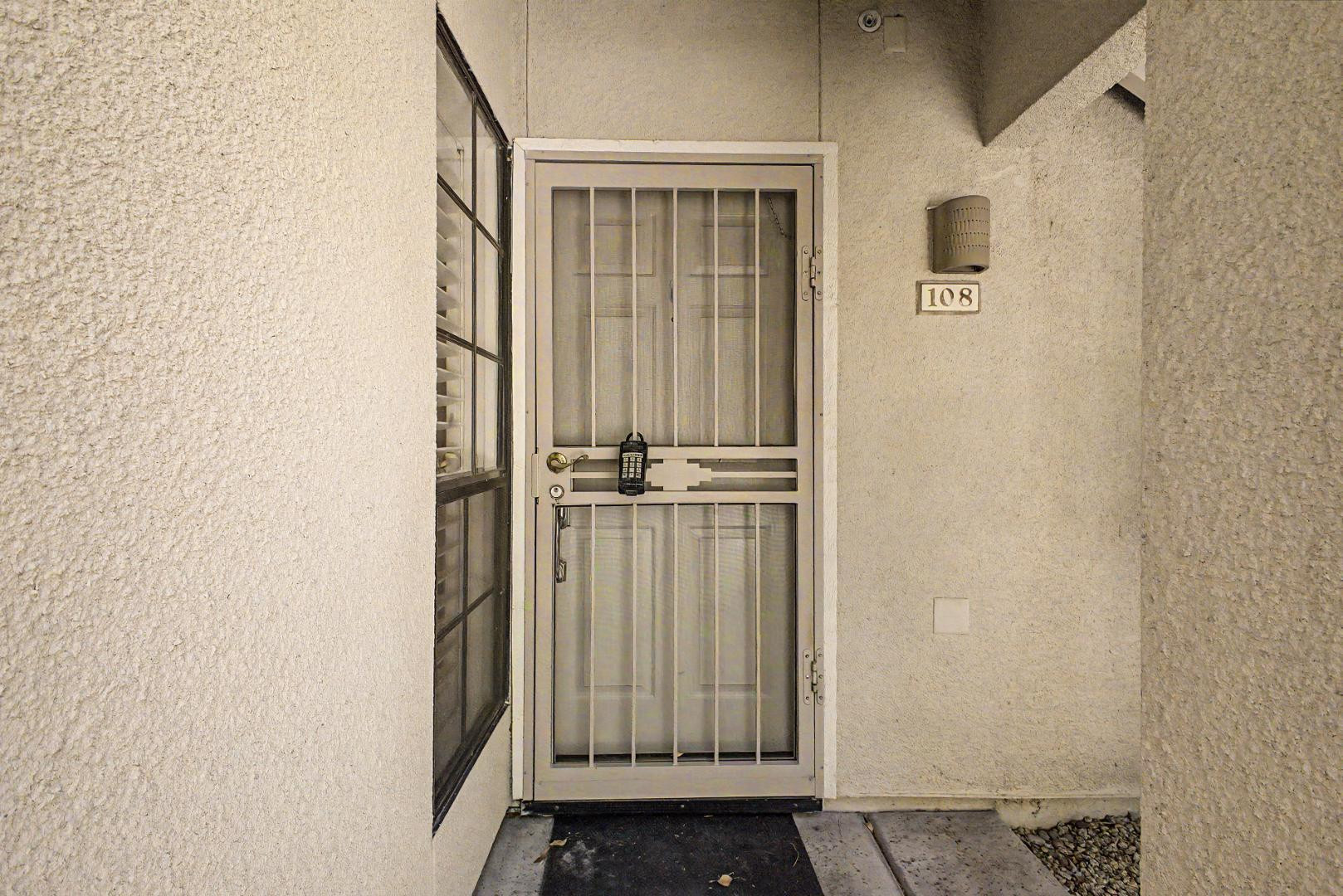 6885 East Cochise Road, Unit 108 Paradise Valley, AZ 85253 - Photo 5 of 40 Photo #5