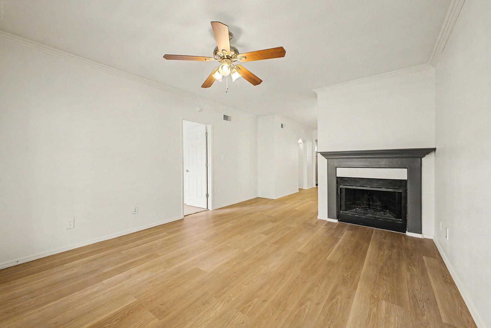6885 East Cochise Road, Unit 108 Paradise Valley, AZ 85253 - Photo 9 of 40 Photo #9