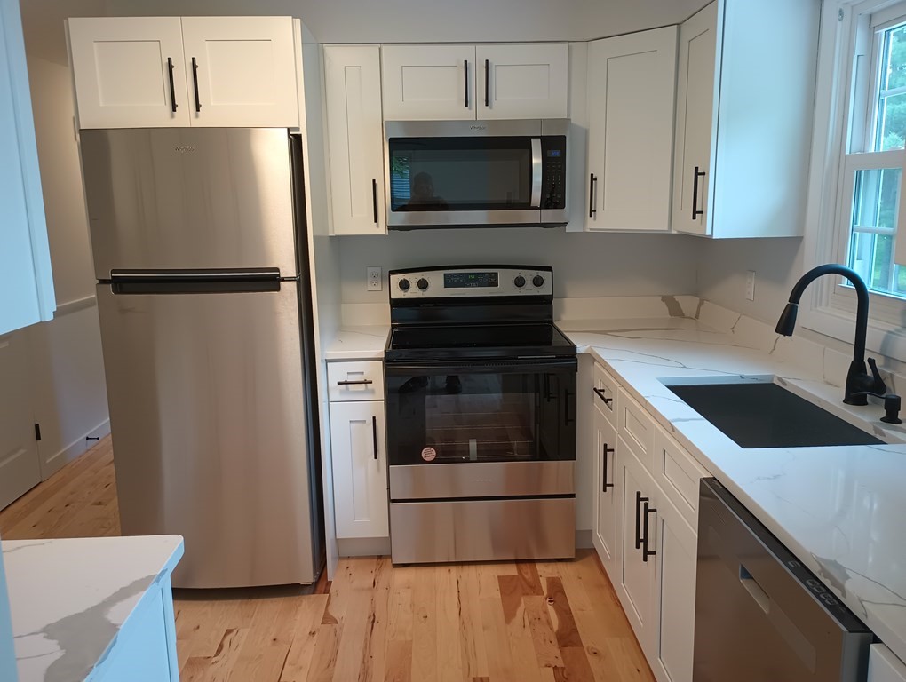 46 Huntington Road Hadley, MA 01035 - Photo 3 of 21 Gallery Image 3