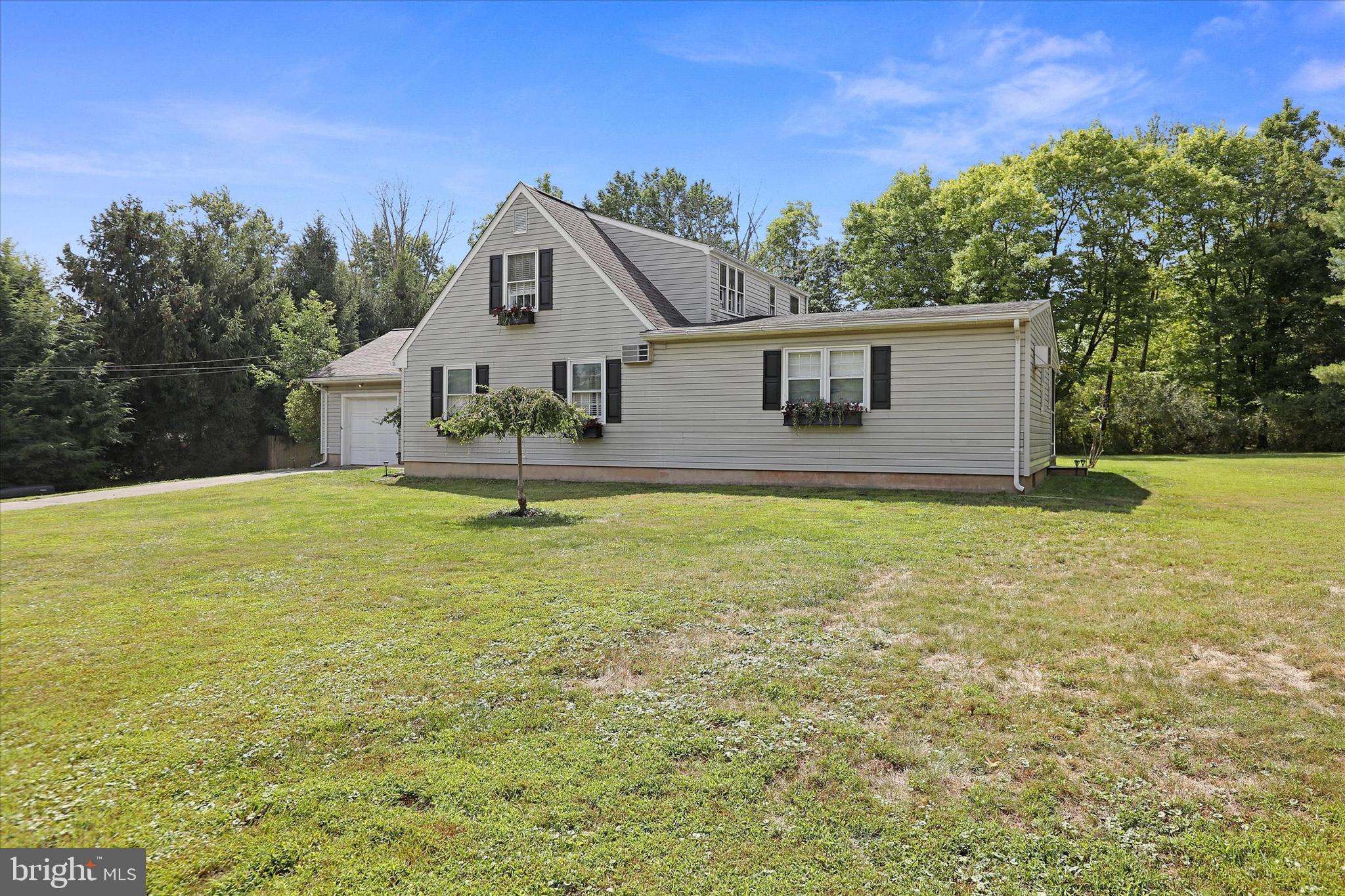 26 Dublin Road Pennington, NJ 08534 - Photo 28 of 31