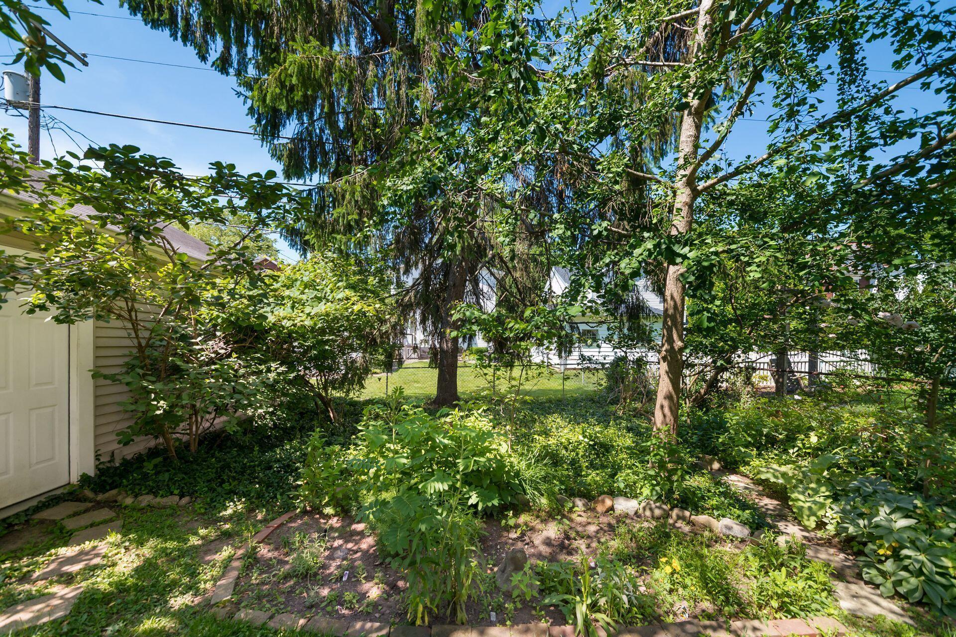 46 Northridge Road Columbus, OH 43214 - Photo 39 of 47