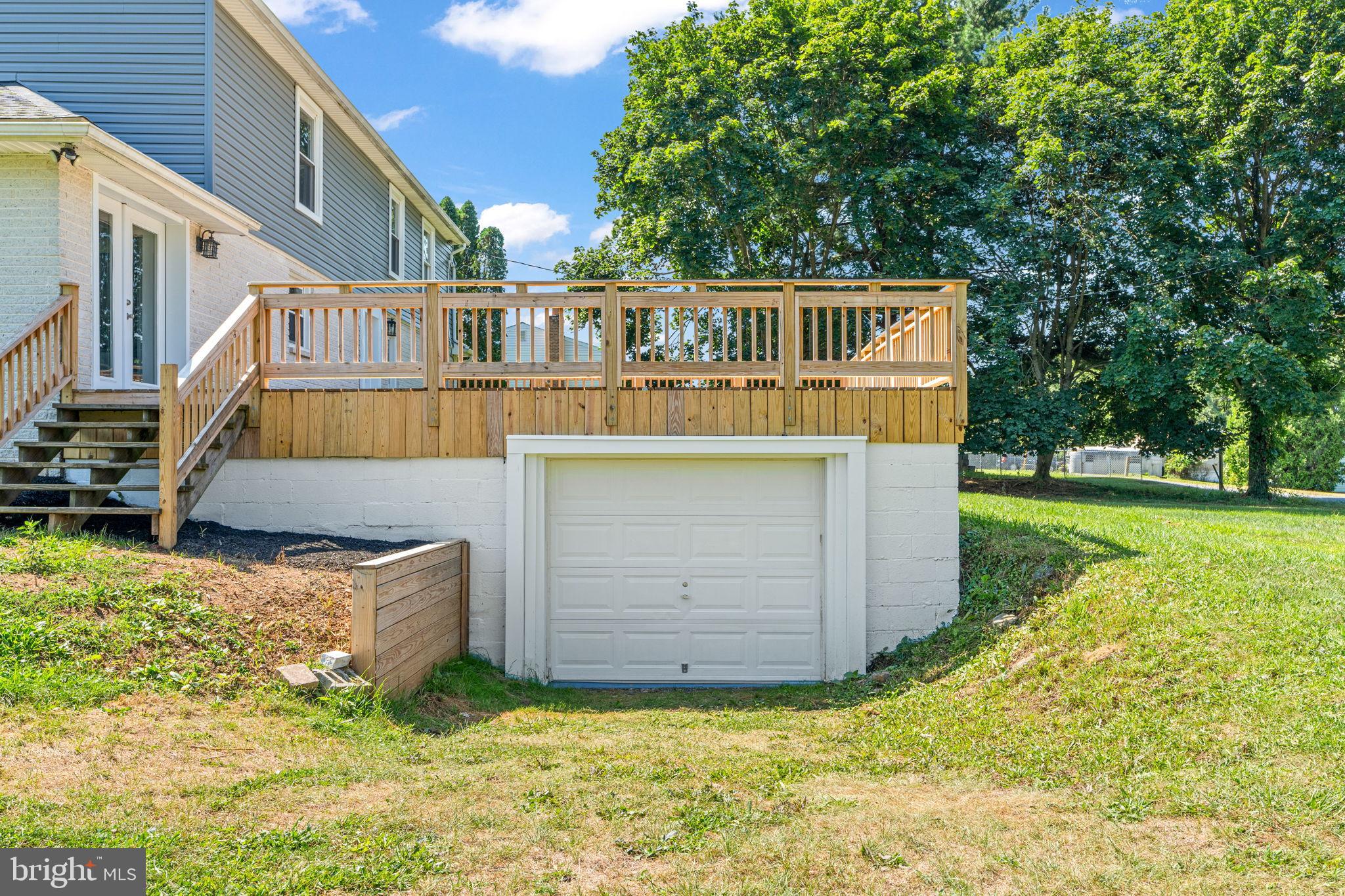 1005 2nd Avenue Manchester, PA 17345 - Photo 53 of 54 a front view of a house with garden