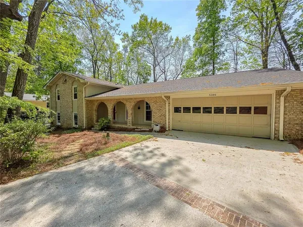 $610,000 | 5385 Seaton Way, Dunwoody, GA 30338