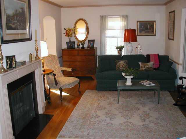 900 South Remington Road Columbus, OH 43209 - Photo 3 of 10