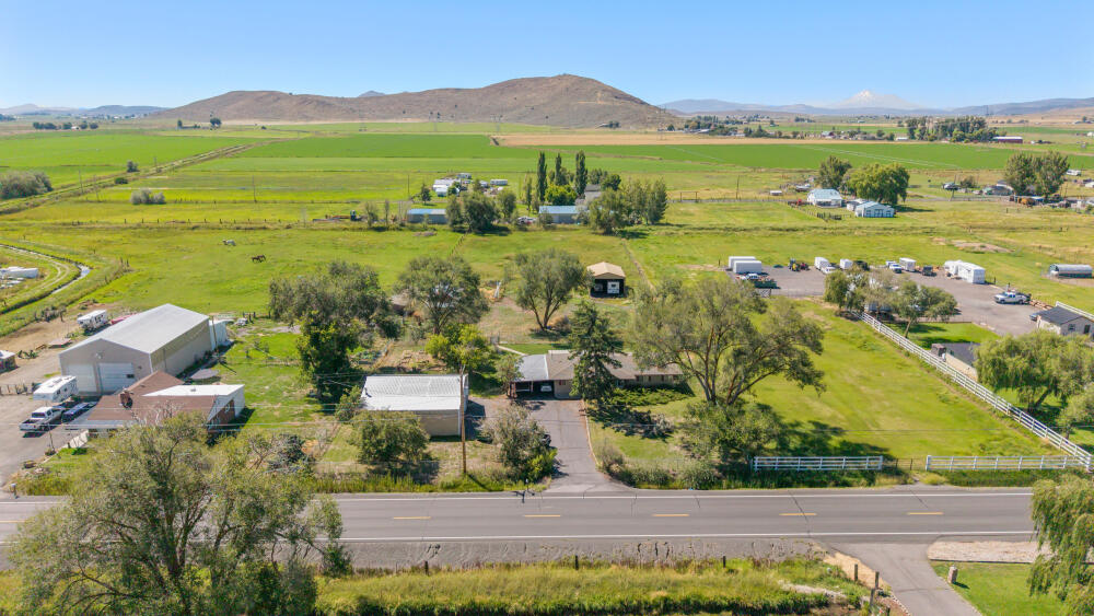 1460 Joe Wright Road Klamath Falls, OR 97603 - Photo 60 of 78 1460JoeWrightRd-34