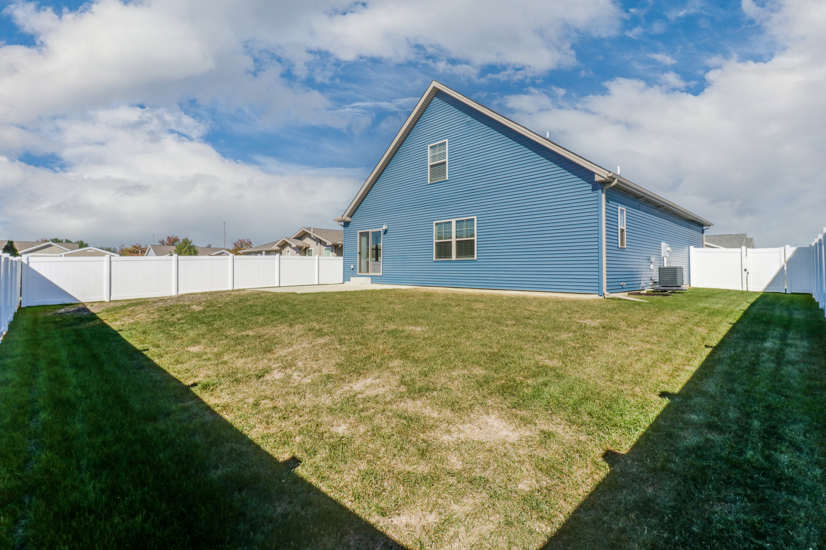 303 Bobwhite Way Normal, IL 61761 - Photo 36 of 39 Gallery Image 36