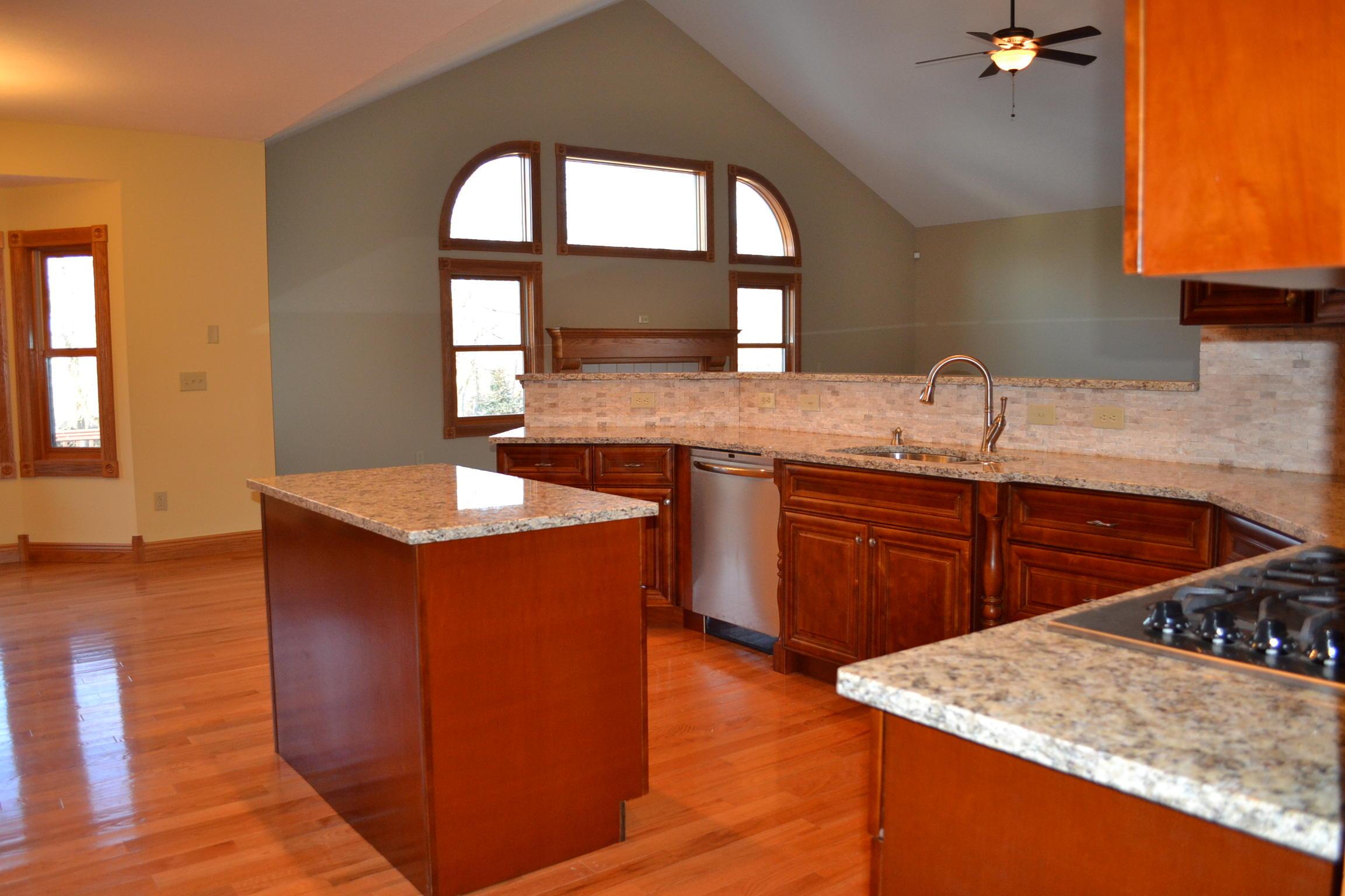 7874 South Bloomfield Royalton Road, Unit R Ashville, OH 43103 - Photo 4 of 25
