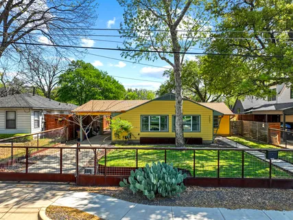 $895,000 | 7501 Grover Avenue, Austin, TX 78757