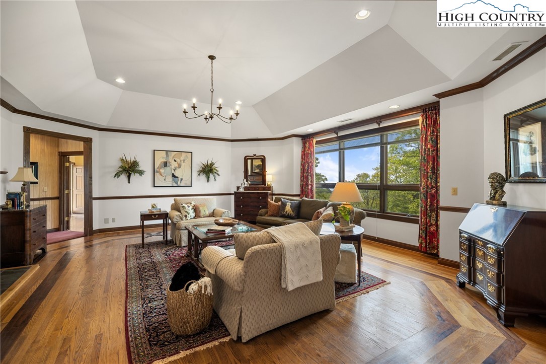 577 Oak Ridge Drive Boone, NC 28607 - Photo 14 of 33