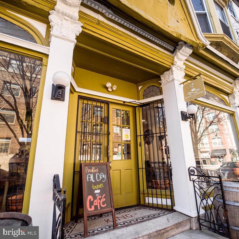 928-930 Pine Street, Unit 4R Philadelphia, PA 19107 - Photo 15 of 15 a front view of a building with bench