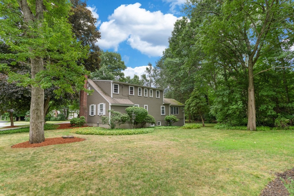 105 Gleason Road Reading, MA 01867 - Photo 35 of 40 Gallery Image 35