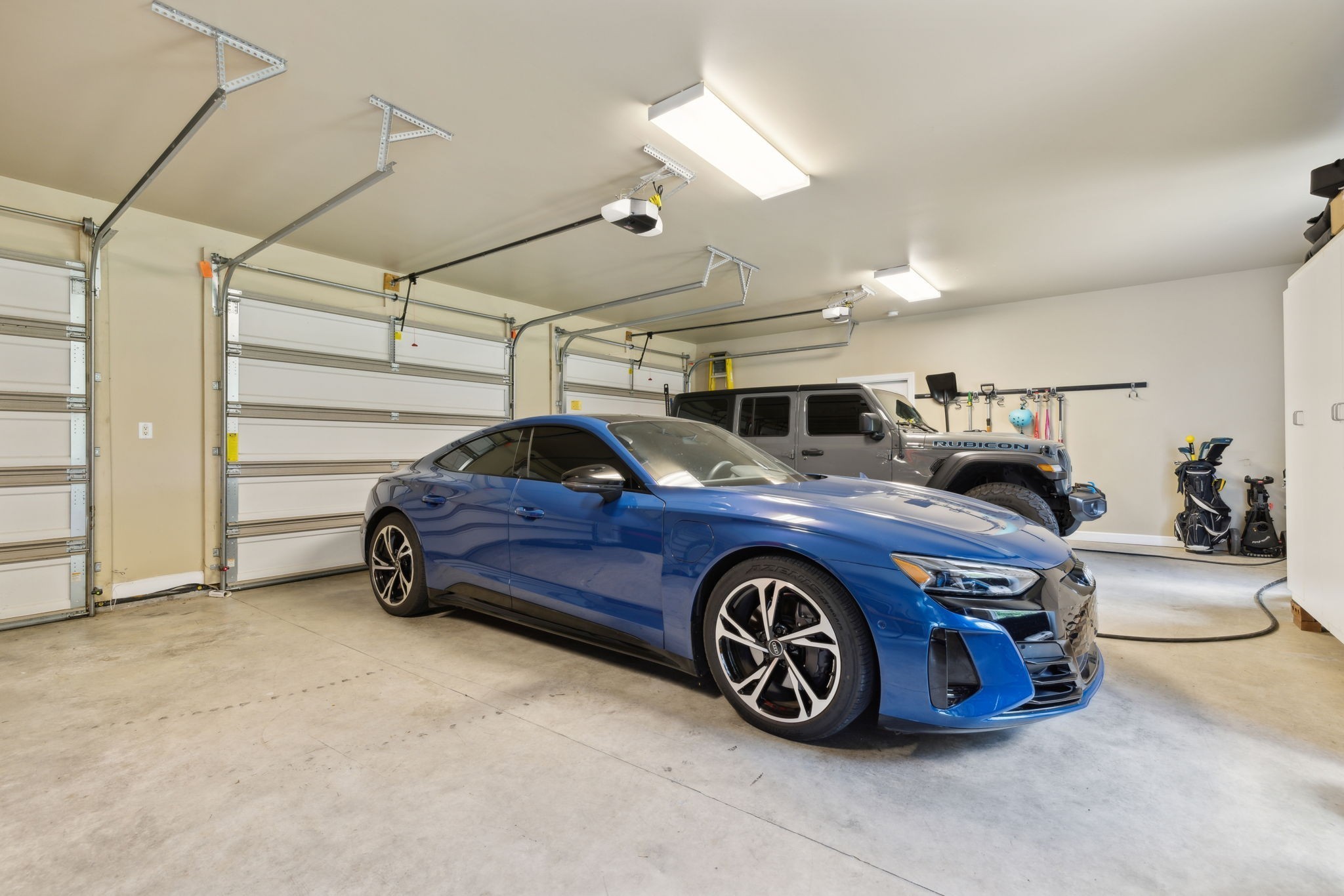 2526 Bearden Road Clarksville, TN 37043 - Photo 36 of 69 a car parked in a garage
