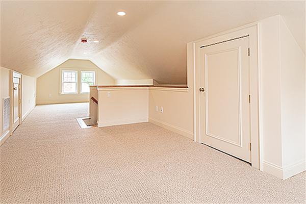 175 Lovell Road Watertown, MA 02472 - Photo 12 of 26