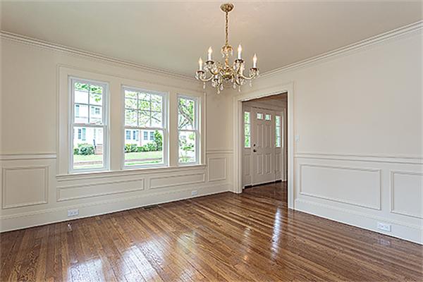 175 Lovell Road Watertown, MA 02472 - Photo 4 of 26