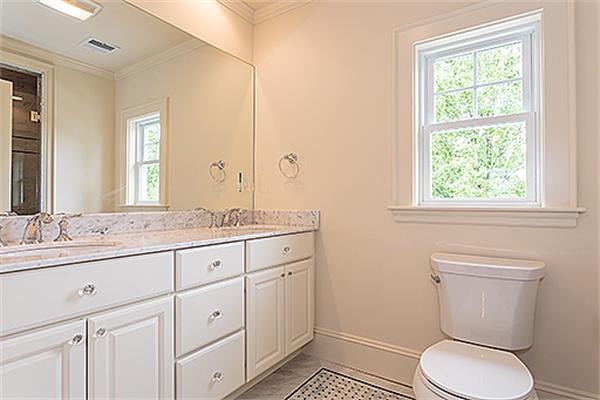 175 Lovell Road Watertown, MA 02472 - Photo 8 of 26