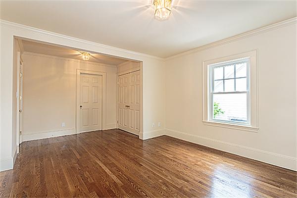 175 Lovell Road Watertown, MA 02472 - Photo 9 of 26