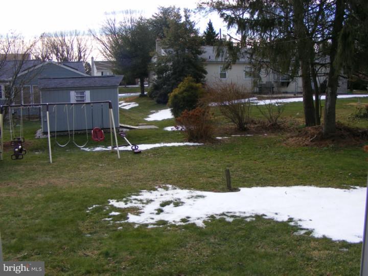 543 Winchester Road Warminster, PA 18974 - Photo 14 of 15 Back Yard
