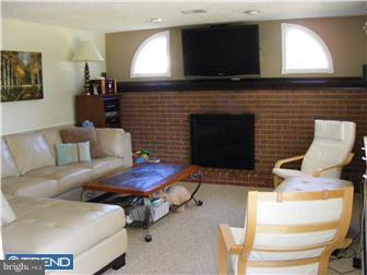 543 Winchester Road Warminster, PA 18974 - Photo 7 of 15 Gallery Image 7