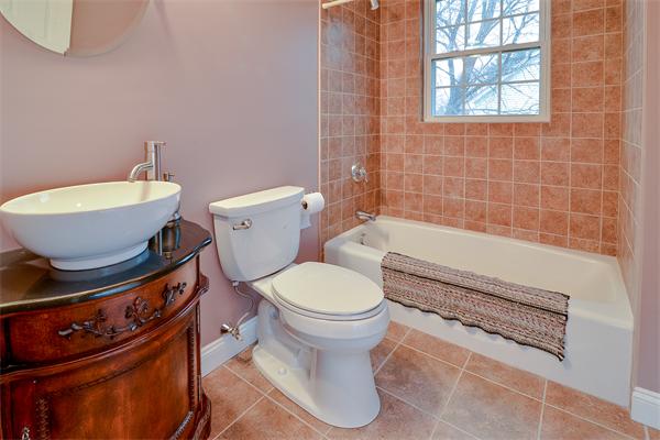 32 Felch Road Natick, MA 01760 - Photo 20 of 24