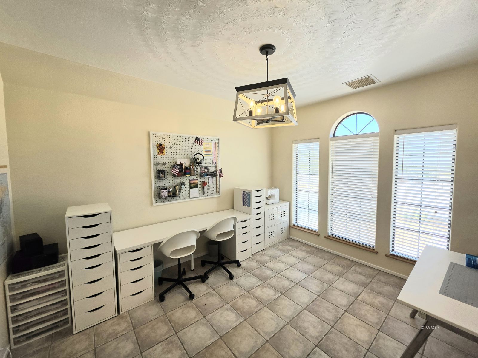 309 East Diamond Peak Avenue Ridgecrest, CA 93555 - Photo 8 of 50