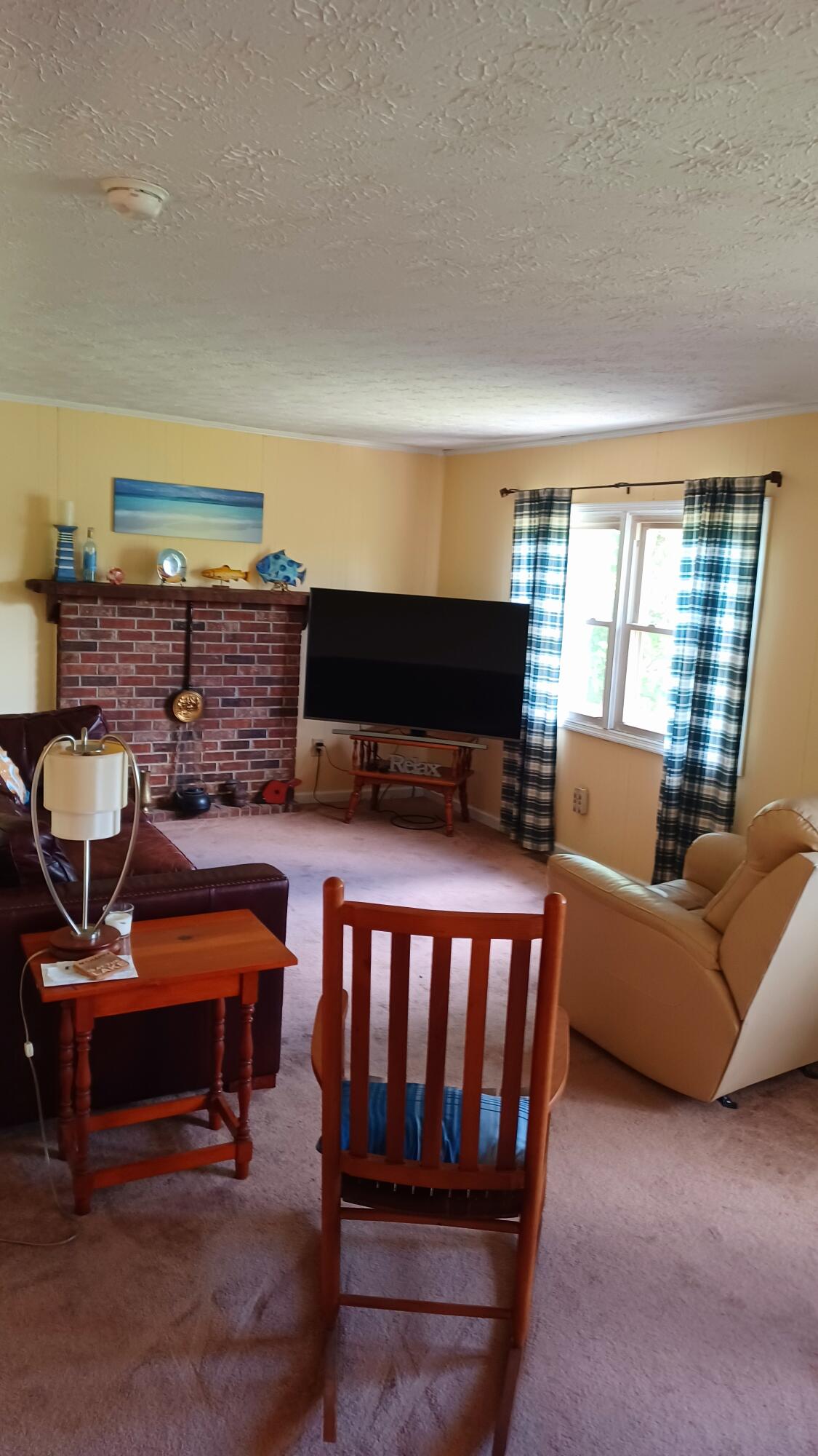 4858 Kennedy Bridge Road Lancaster, KY 40444 - Photo 6 of 53 Living room