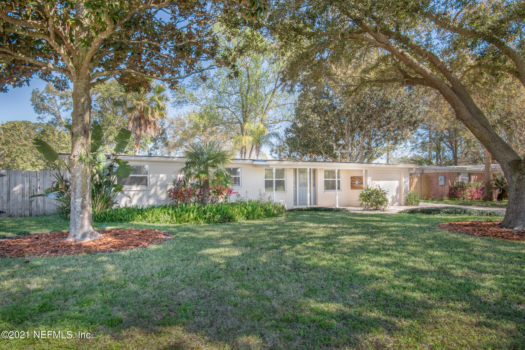 14403 Stacey Road Jacksonville, FL 32250 - Photo 7 of 38 14403 Stacey Rd - Web Sized-32