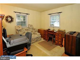 8048 Jenkintown Road Cheltenham, PA 19012 - Photo 7 of 12