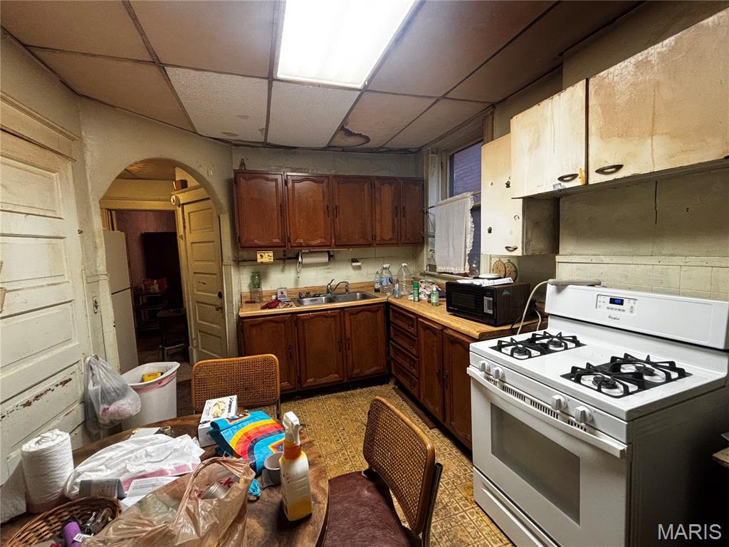 1327 Goodfellow Boulevard St. Louis, MO 63112 - Photo 16 of 39