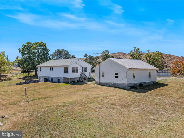a view of an outdoor space and a yard