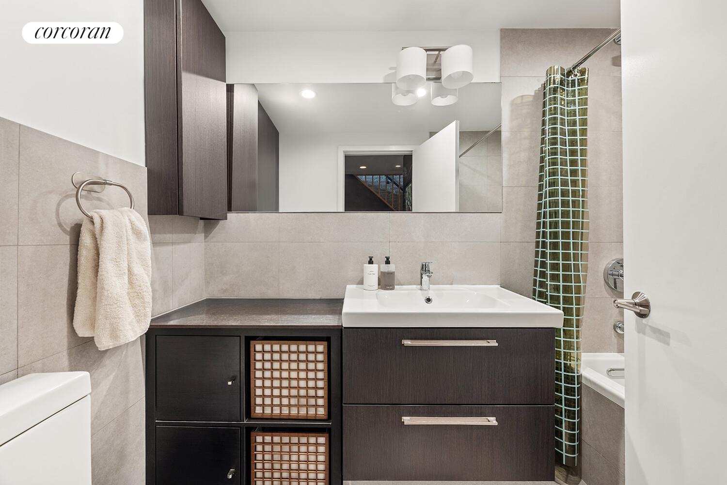 295 Warren Street Brooklyn, NY 11201 - Photo 24 of 32