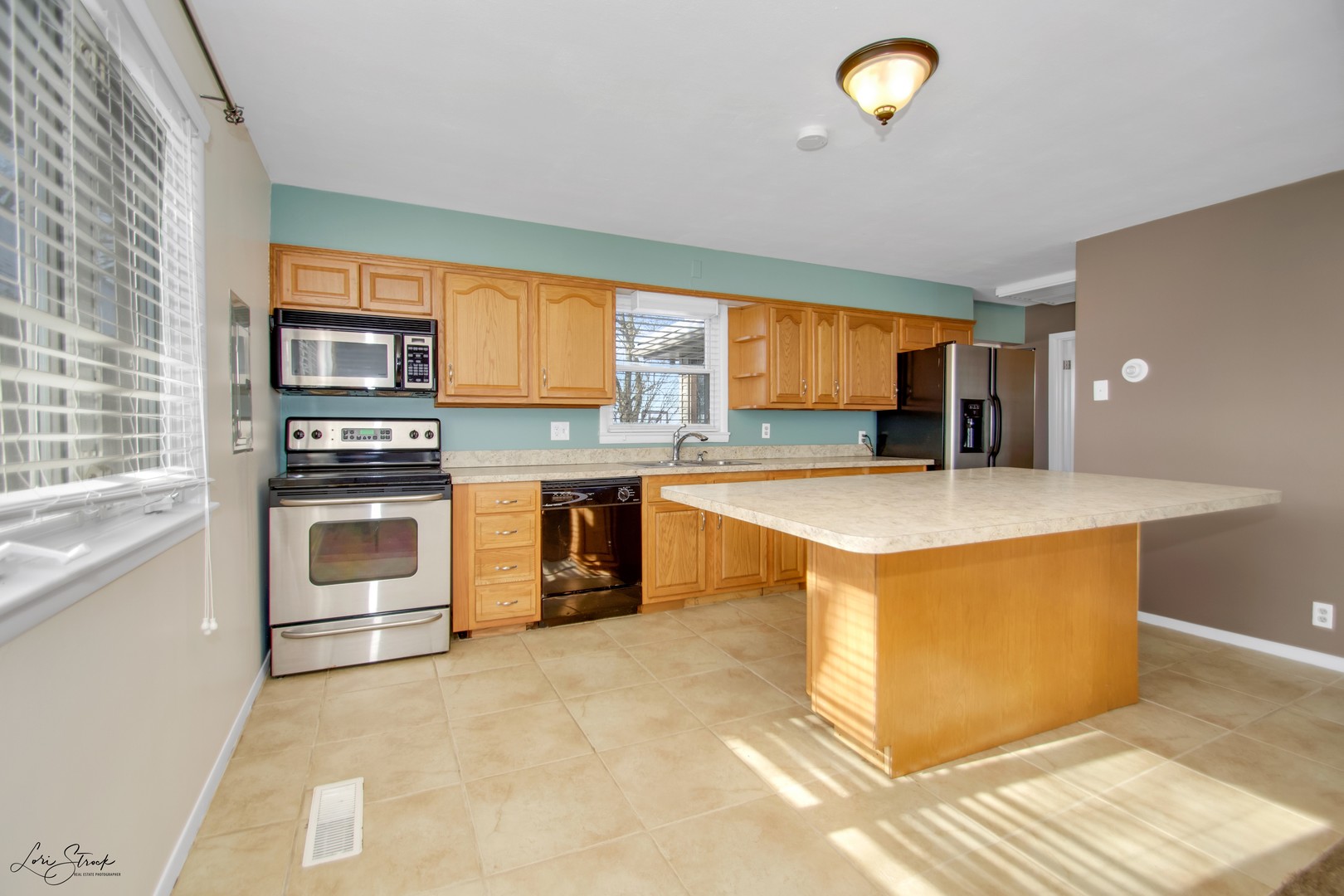 362 South 3000w Road Kankakee, IL 60901 - Photo 4 of 16