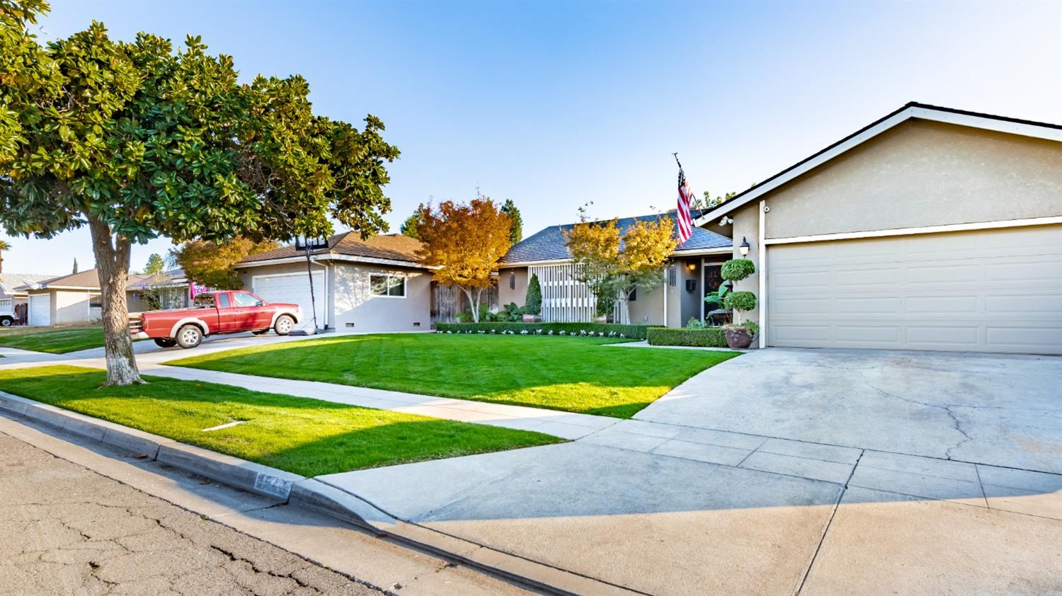 1543 West Holland Avenue, Fresno, CA 93705 | Compass