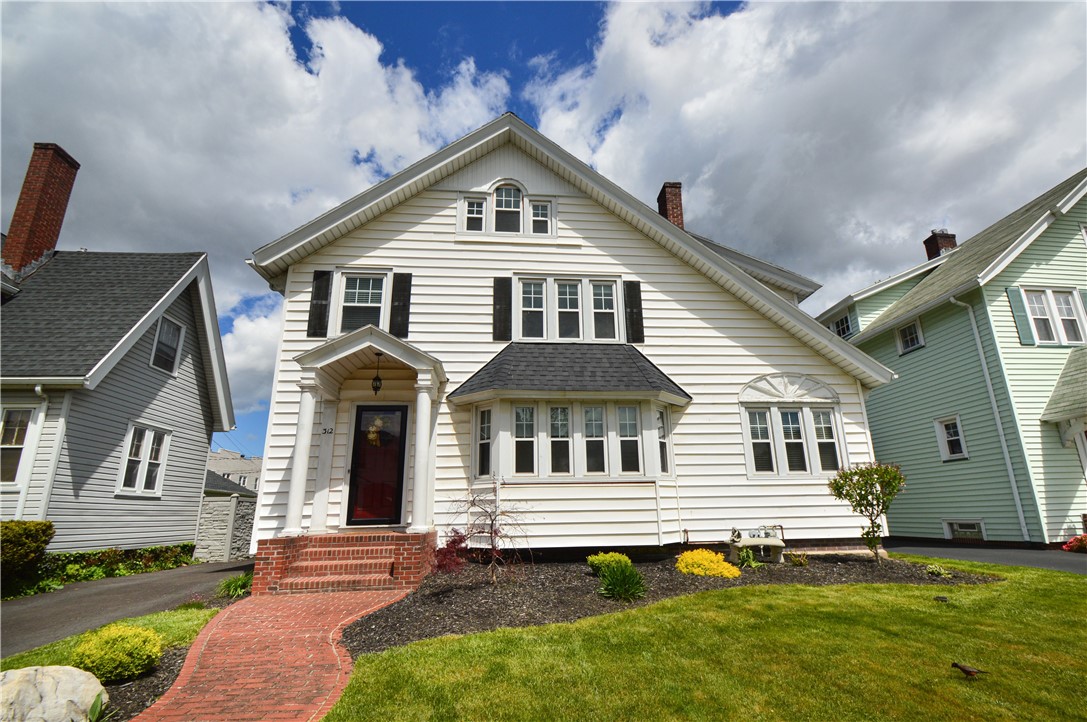 312 Hurstbourne Road Irondequoit, NY 14609 - Photo 1 of 1