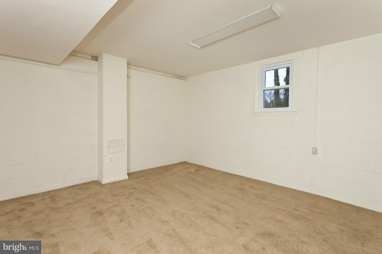 4937 West Hills Road Baltimore, MD 21229 - Photo 27 of 30 Basement