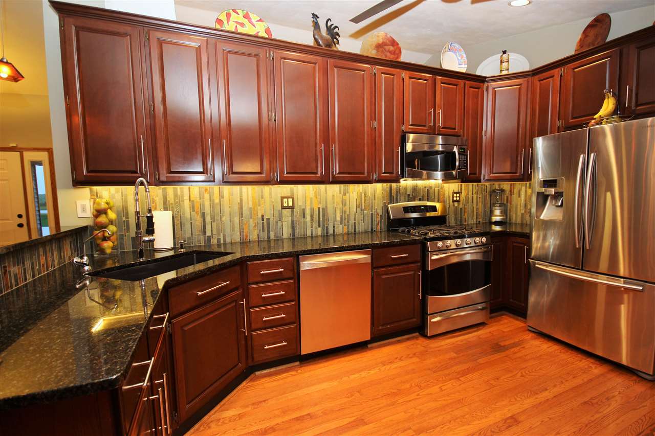 8110 Kelley Road Winnebago, IL 61088 - Photo 8 of 24 Gallery Image 8