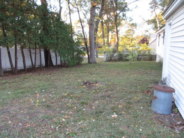 62 Hillcroft Road Manchester, NH 03104 - Photo 13 of 14 Gallery Image 13