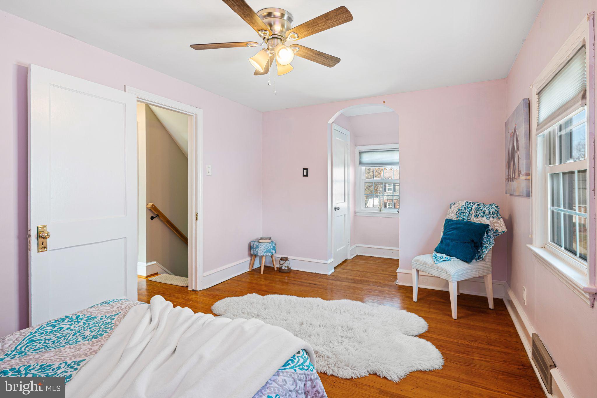 426 Avondale Avenue Haddonfield, NJ 08033 - Photo 31 of 40 a bedroom with a bed and a chair