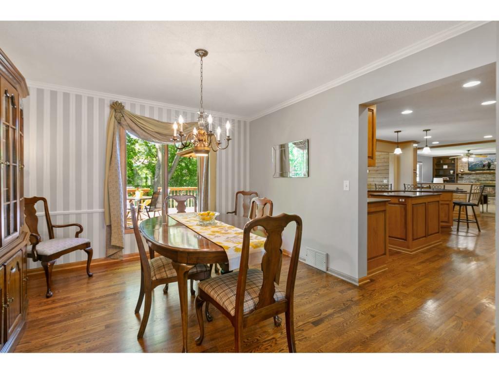 9480 Risewood Circle Eden Prairie, MN 55347 - Photo 12 of 35 Gallery Image 12