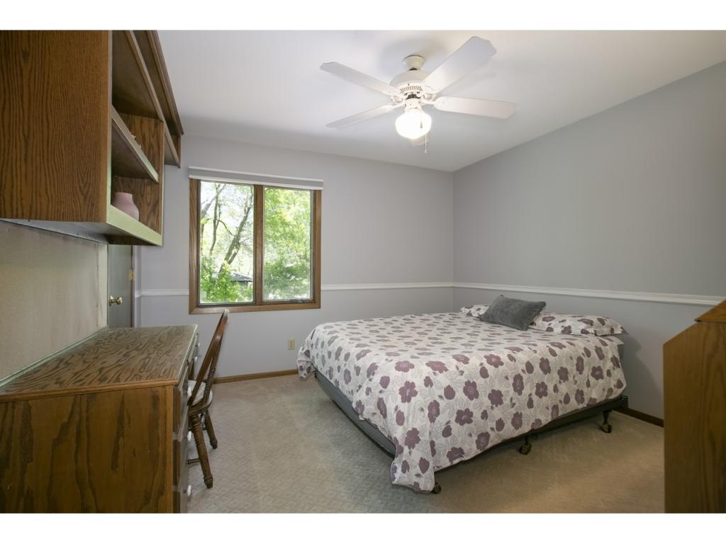 9480 Risewood Circle Eden Prairie, MN 55347 - Photo 22 of 35 Gallery Image 22