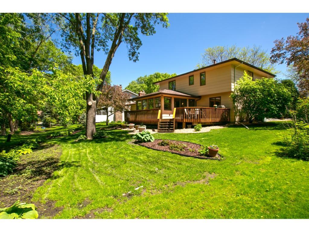 9480 Risewood Circle Eden Prairie, MN 55347 - Photo 30 of 35 Gallery Image 30