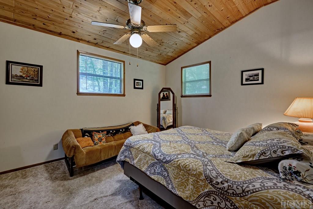 75 Gunpoint Road Cullowhee, NC 28723 - Photo 11 of 23 Gallery Image 11