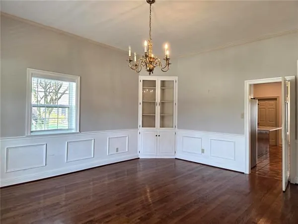 $2,950 | 1 Tara Place, Metairie, LA 70002