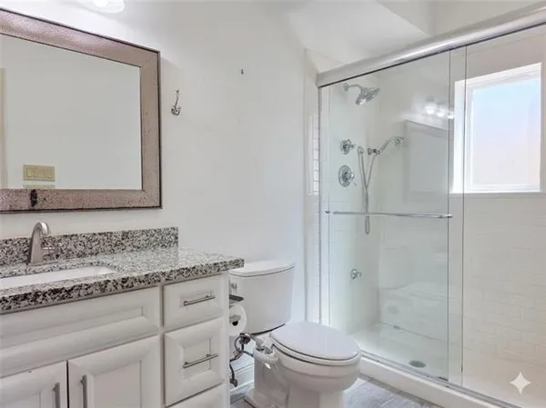 $2,950 | 1 Tara Place, Metairie, LA 70002