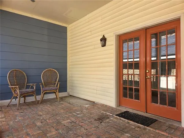 $2,950 | 1 Tara Place, Metairie, LA 70002