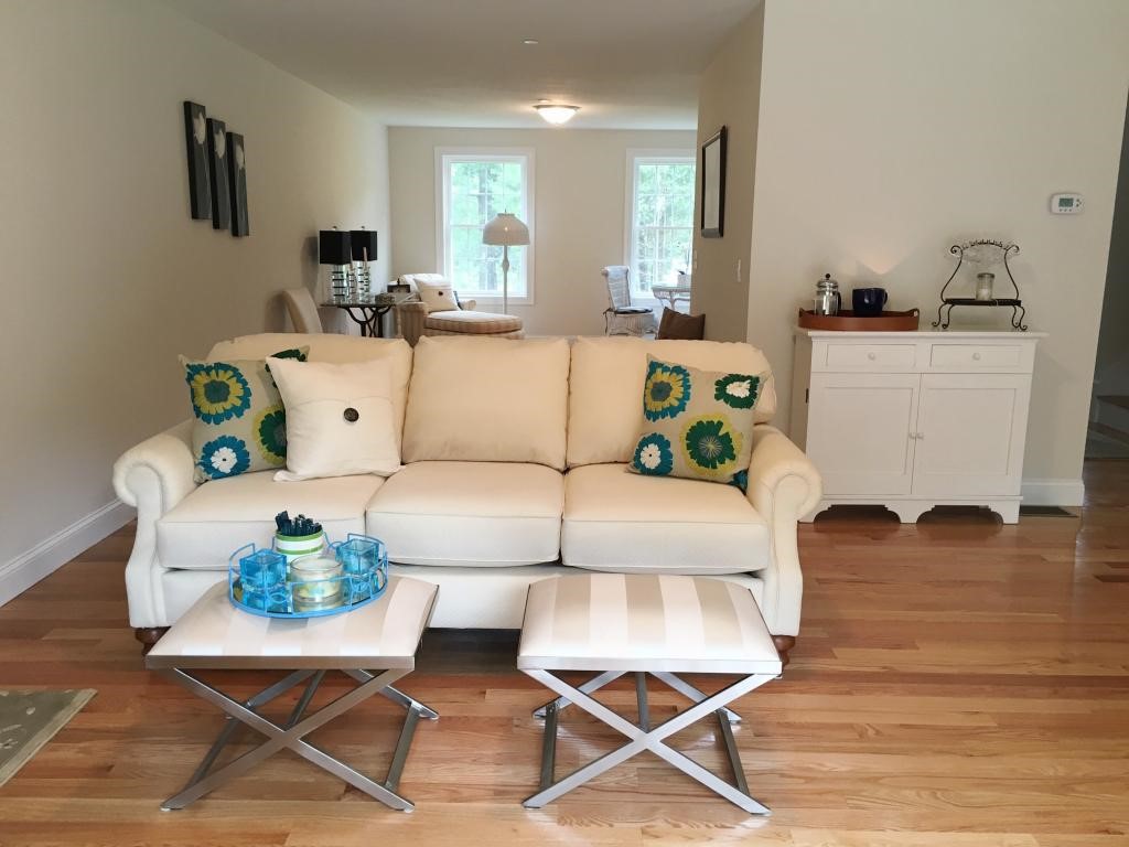 80 Old Chester Road Derry, NH 03038 - Photo 15 of 19
