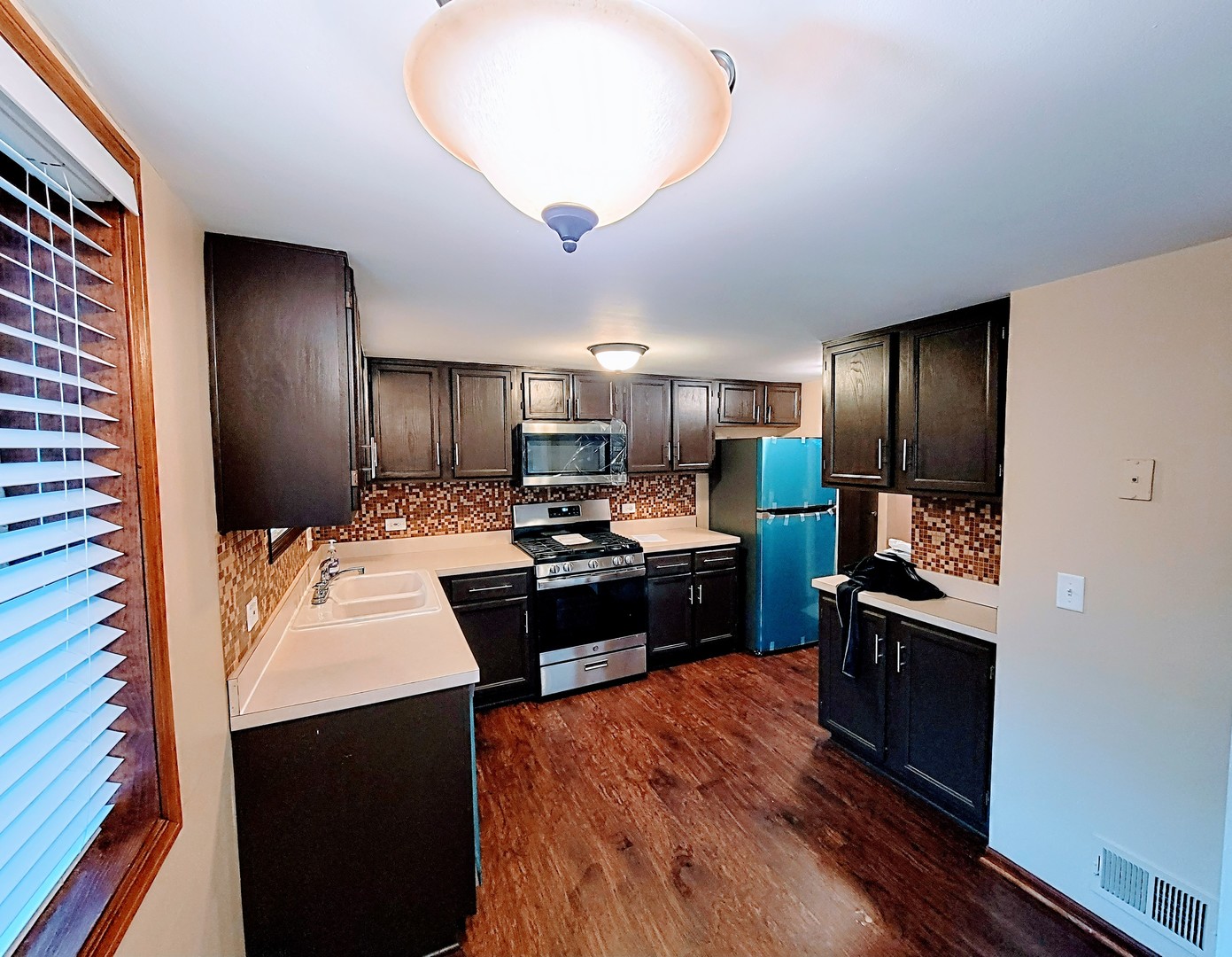 451 Valley Drive, Unit 102 Naperville, IL 60563 - Photo 5 of 23