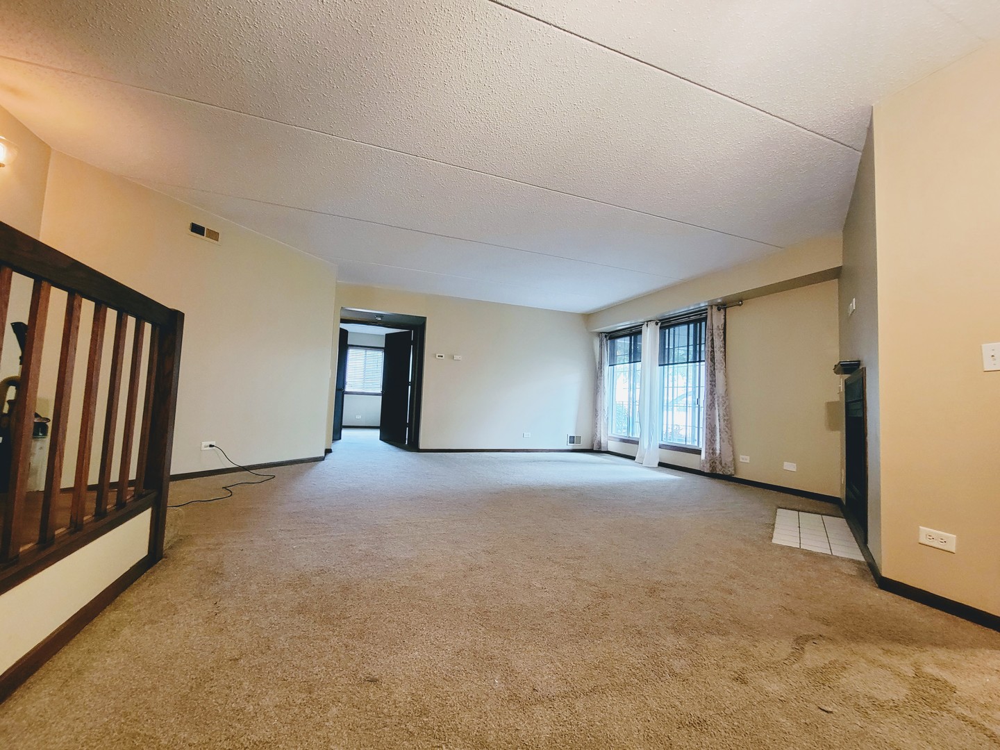 451 Valley Drive, Unit 102 Naperville, IL 60563 - Photo 9 of 23