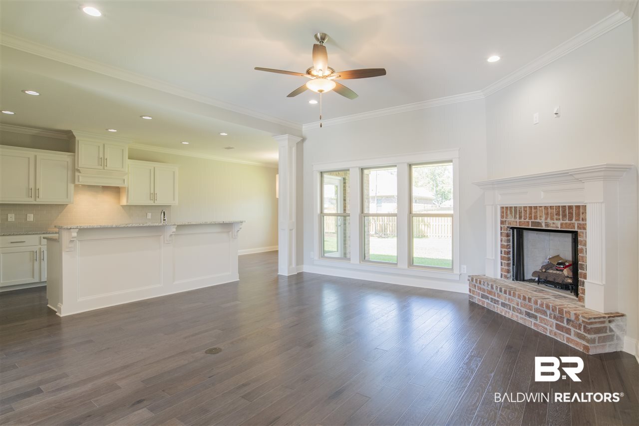 335 Saffron Avenue Fairhope, AL 36532 - Photo 6 of 32