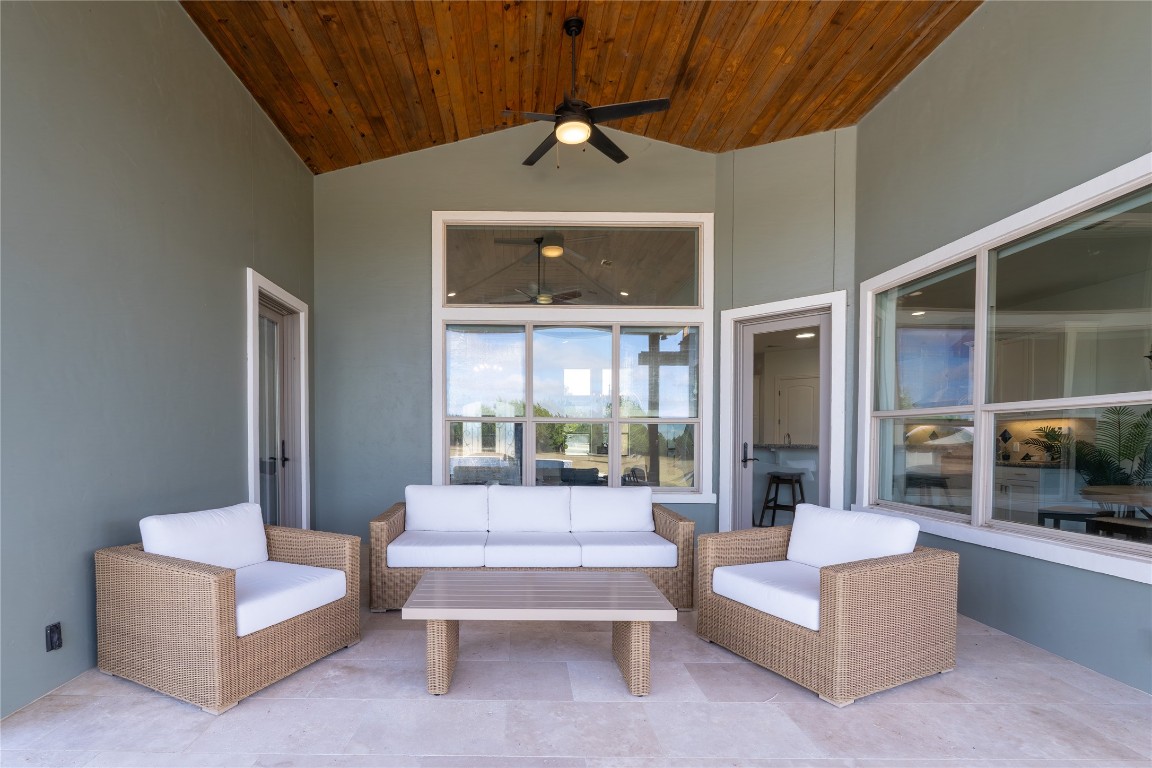724 Chama Trace Dripping Springs, TX 78620 - Photo 32 of 40 a living room with furniture