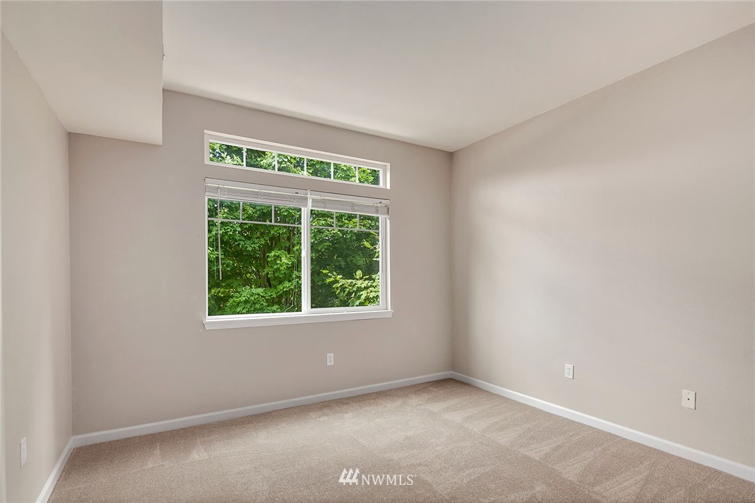 402 South 47th Street, Unit B Renton, WA 98055 - Photo 12 of 18 Gallery Image 12